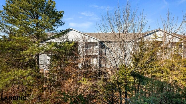 Photo - 9015 Kings Grant Dr Unit 8303-304