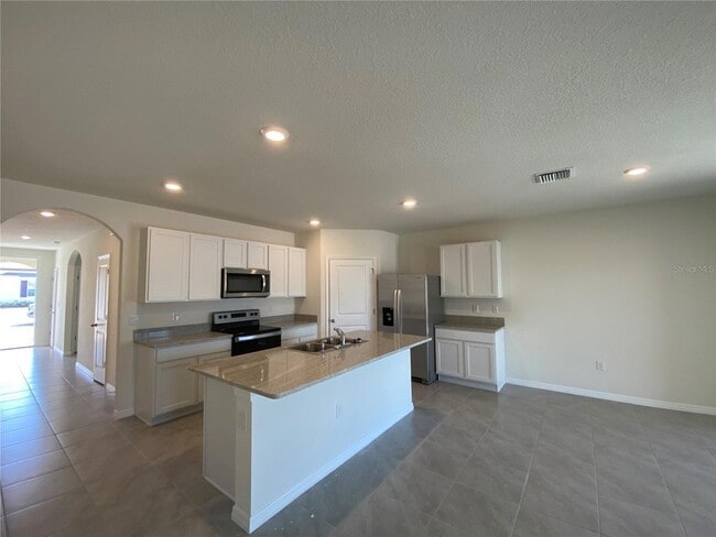 Photo - 14 Hickory Course Ln