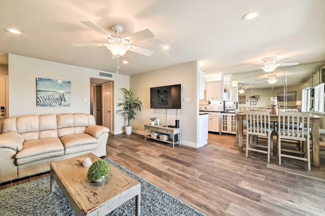Photo - 15425 Fortuna Bay Dr Unit SI ID1385844P