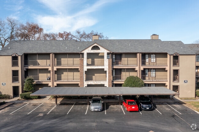 Photo - The Madison on the Lake