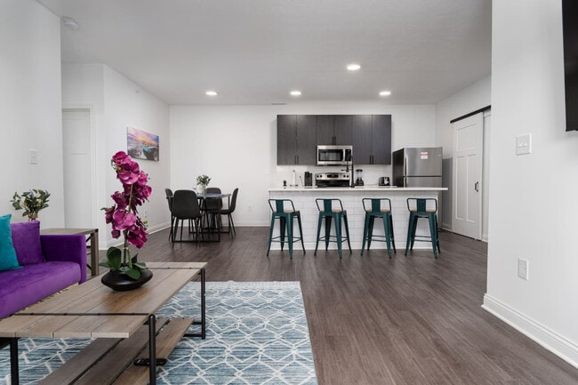 Building Photo - 5842 Leisure Ln Unit ID1058533P