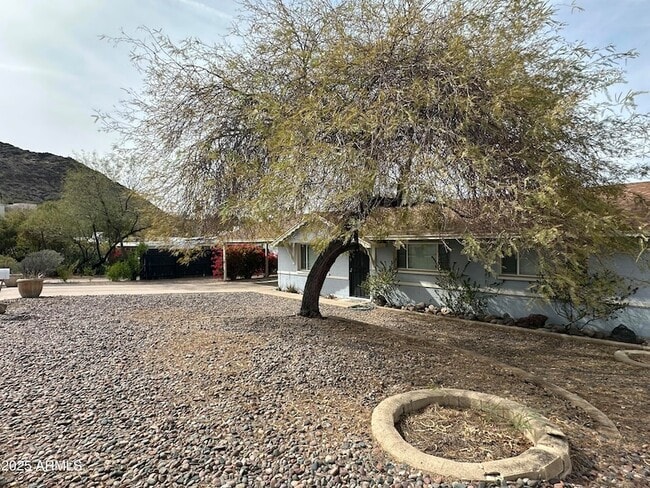 Photo - 9414 N 17th St