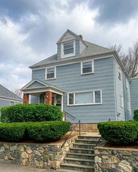 Photo - 10 Oak St Unit 2