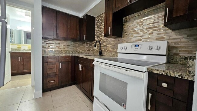 Photo - 5409 Pasadena Dr