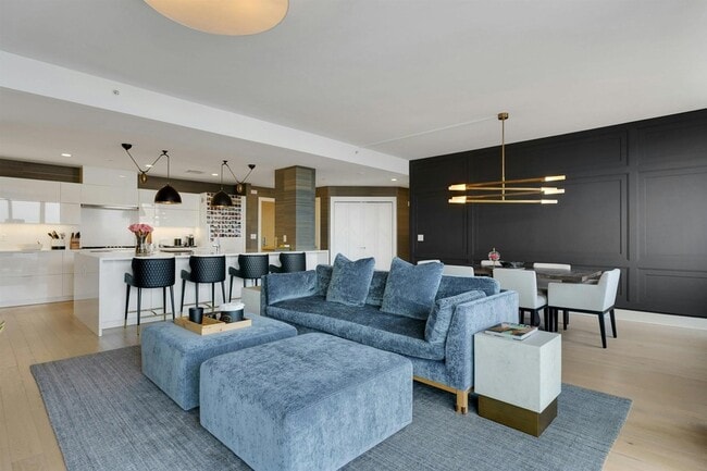 Photo - 9 Ave at Port Imperial Unit PH03