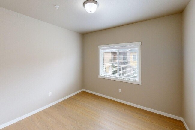 Berkeley 1x1 Bedroom - Four Seasons Central