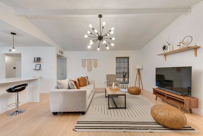 Photo - 9230 Millwood Dr Unit ID1056403P