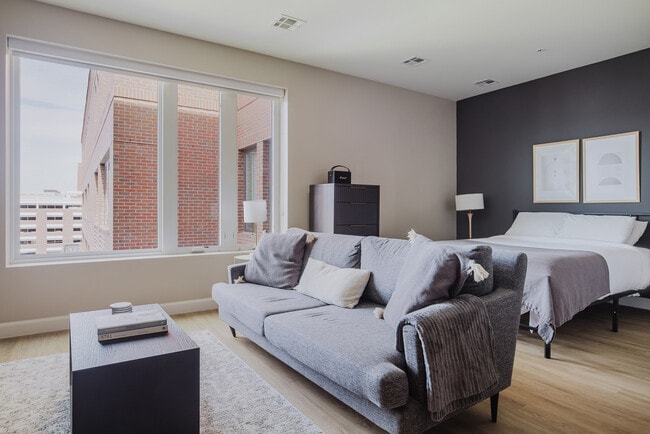 Building Photo - 21 Charles St Unit FL6-ID919