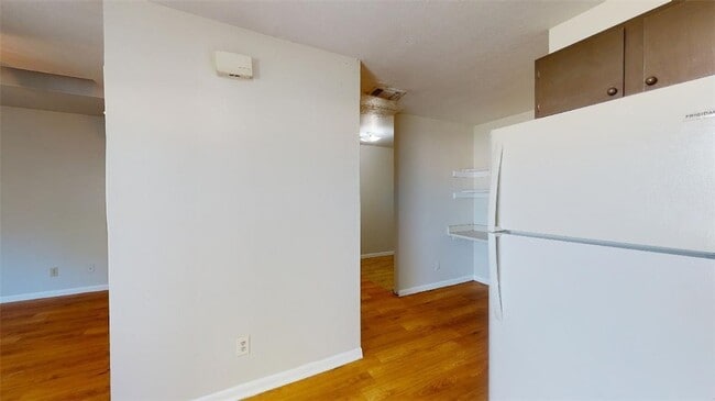 Photo - 725 Peppertree Dr Unit 29
