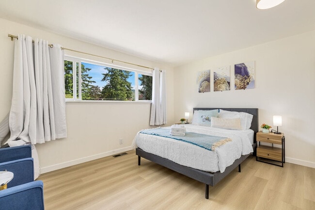 Photo - 12527 SE 52nd St Unit ID1335049P