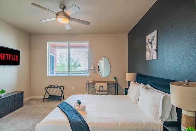 Photo - 1890 S Country Club Way Unit ID1263149P