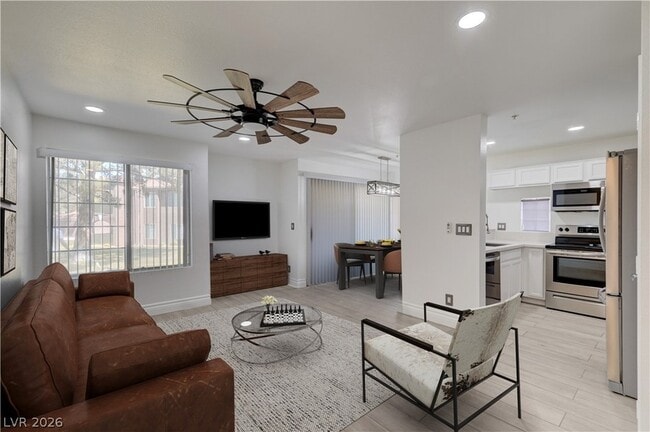 Photo - 2120 Sealion Dr Unit 105