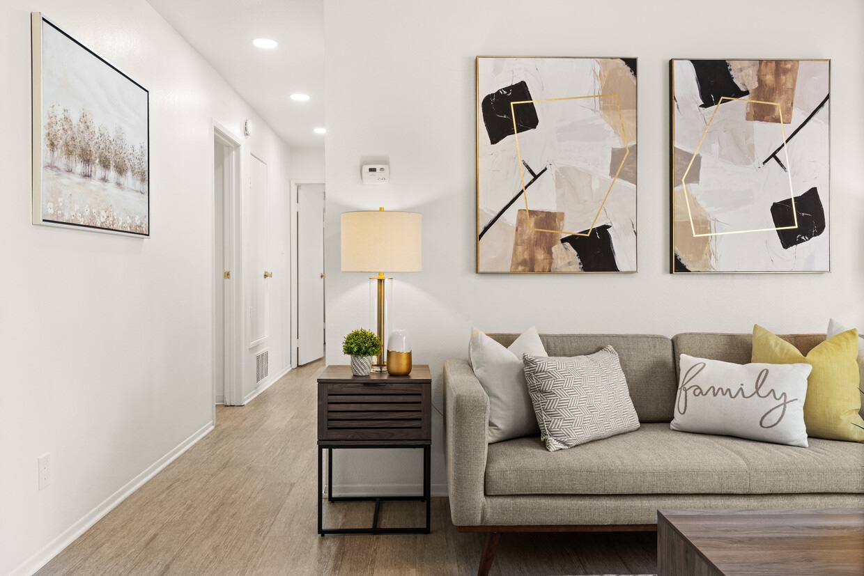 Floor Plan - Floorplan 2