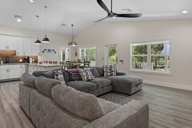 Photo - 10358 W Hein Trl Unit SI ID1472649P