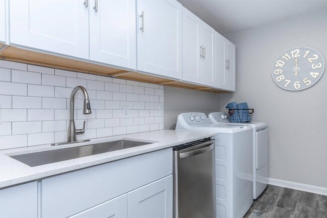 Photo - 18001 Cypress Trace Rd Unit 102