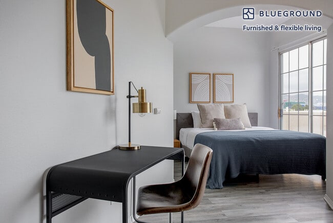 Photo - 114 N Doheny Dr Unit FL4-ID1062