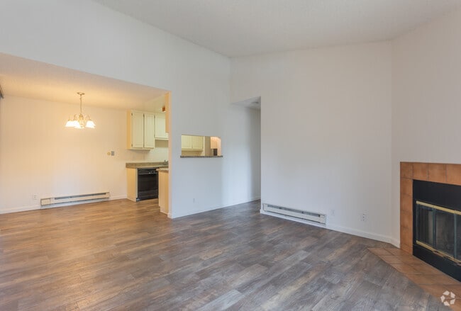 living room w/fireplace - Amberwood Apartments