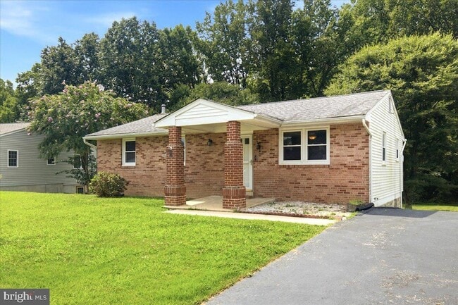 Photo - 1447 Knight Ave