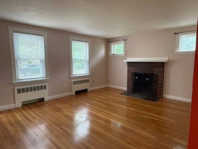 Photo - 31 Falmouth Rd