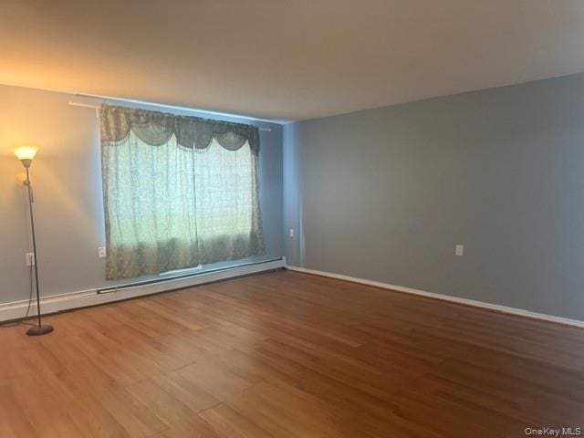 Photo - 1698 Park Pl