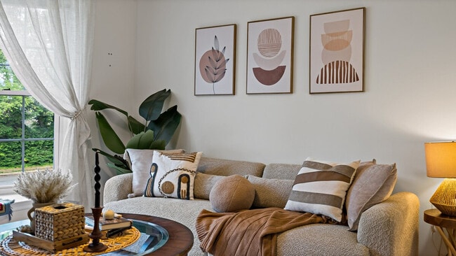 Photo - 6365 Columbia Pike Unit ID1395375P