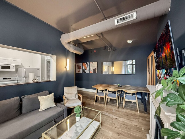 Photo - 231 Arch St Unit ID1055788P