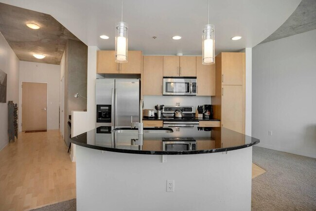 Photo - 930 15th St Unit ID1013131P