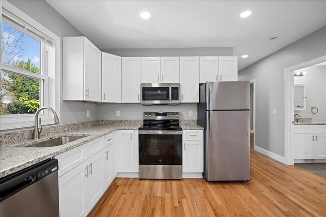 Photo - 9 Upsala St Unit 1