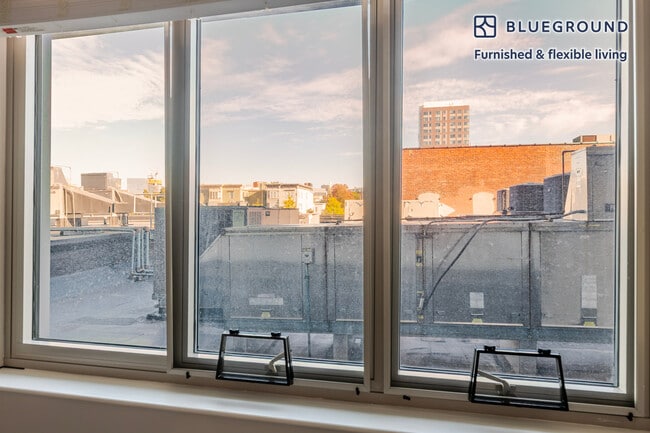 Photo - 10 Essex St Unit FL2-ID1258