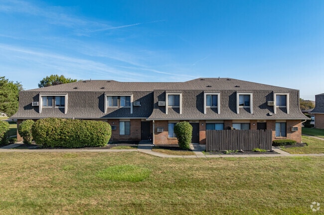Building Photo - Wyndham Ridge Townhomes