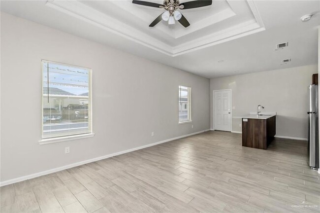 Photo - 1204 Shavano Dr Unit 3