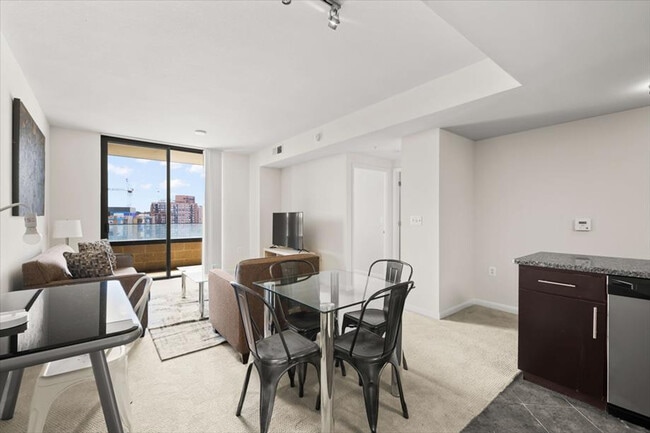 Photo - 1405 S Fern St Unit SI ID1343854P