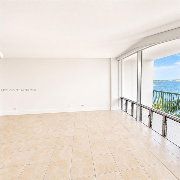 Building Photo - 1408 Brickell Bay Dr Unit 1104