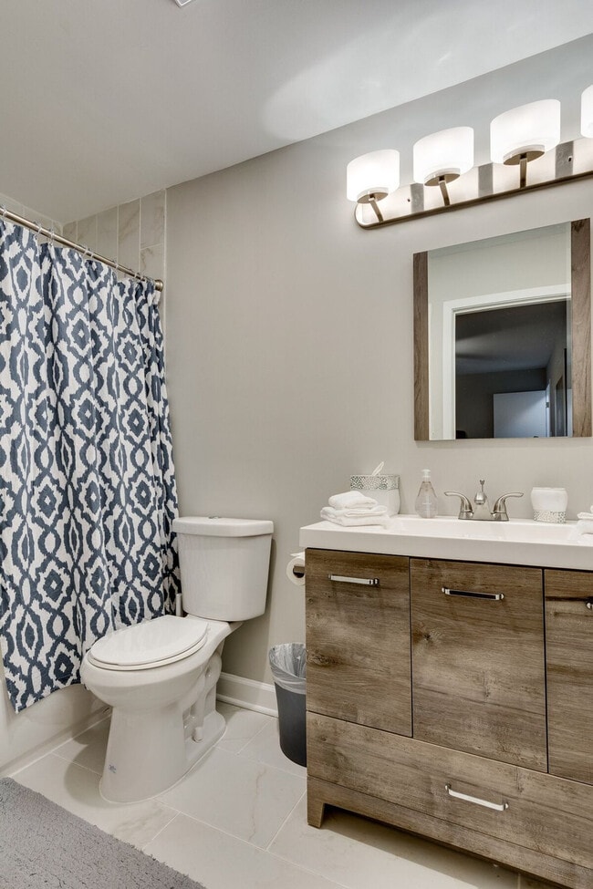 Photo - 226 S Hoyne Ave Unit ID1255618P