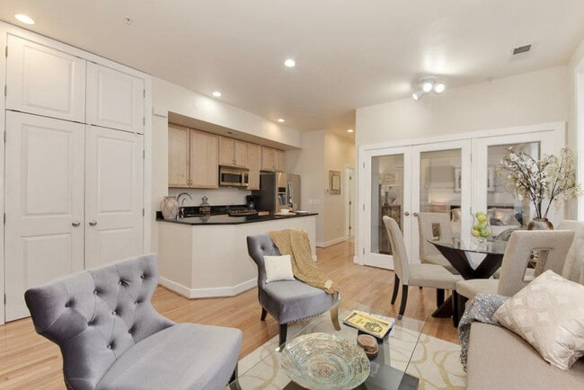 Photo - 1220 13th St NW Unit ID596P