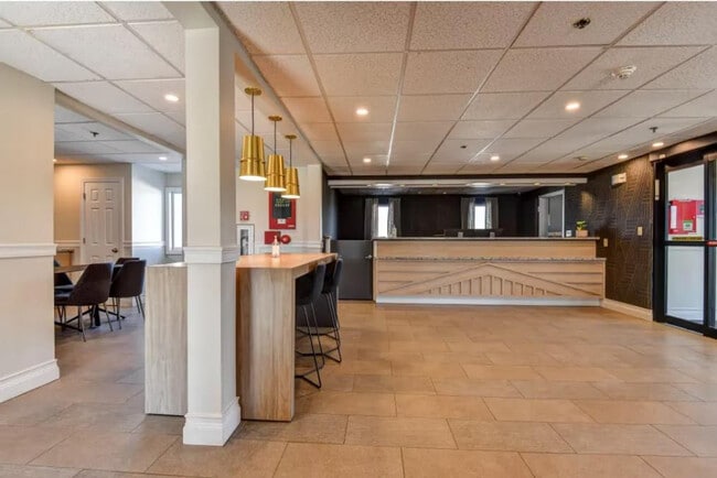 Photo - 865 Donald Lynch Blvd Unit SI ID1039510P