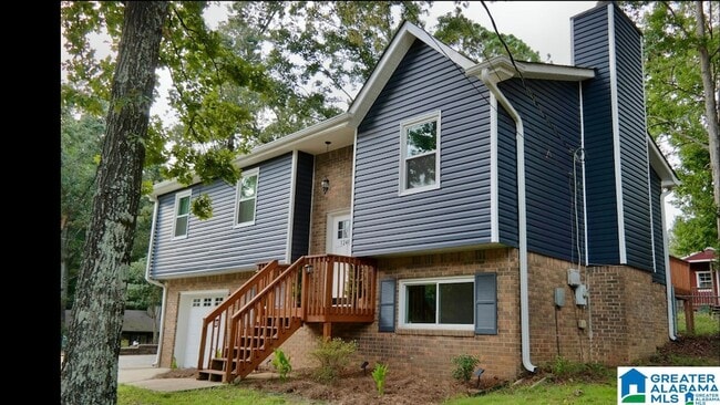 Photo - 1248 MacQueen Dr