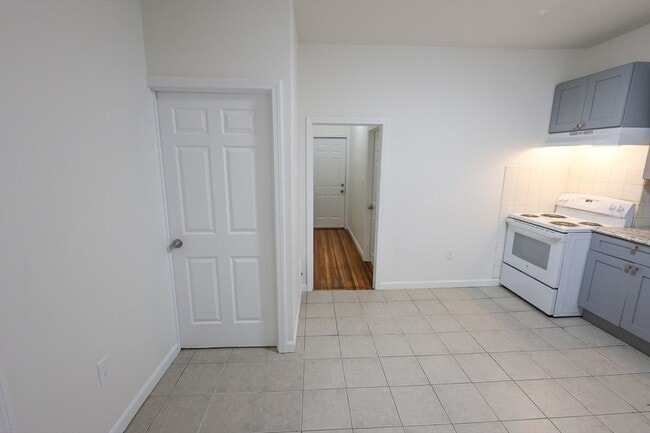 Photo - 127 Intervale St Unit 2