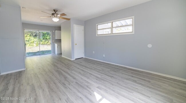 Photo - 3910 Baker Ave