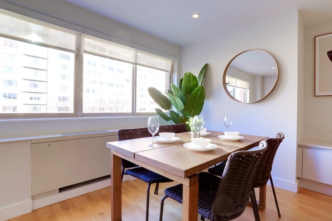 Photo - 1310 N Oak St Unit FL5-ID1022587P