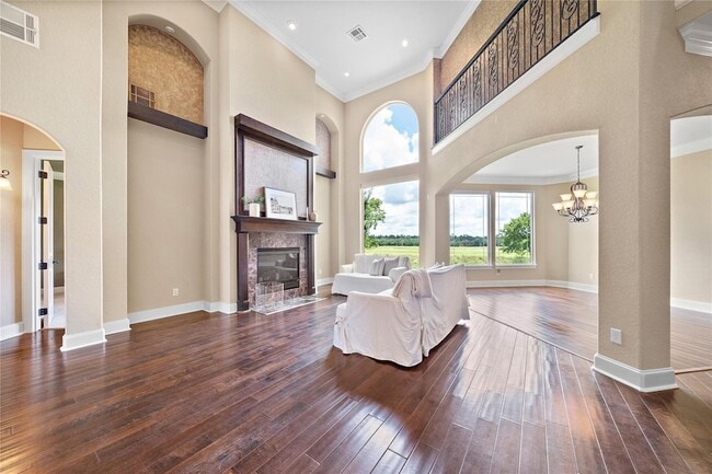 Photo - 19182 Grandview Point