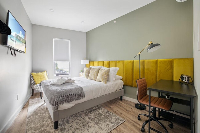 Building Photo - 20 Low Ave Unit ID1056806P