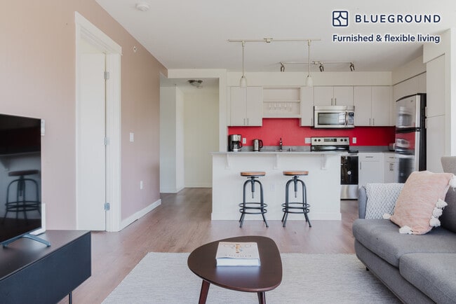 Photo - 330 3rd Ave W Unit FL2-ID763