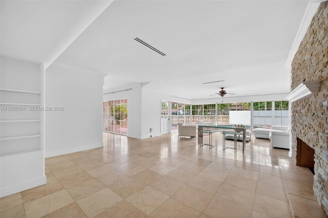 Photo - 8651 NE 10th Ct