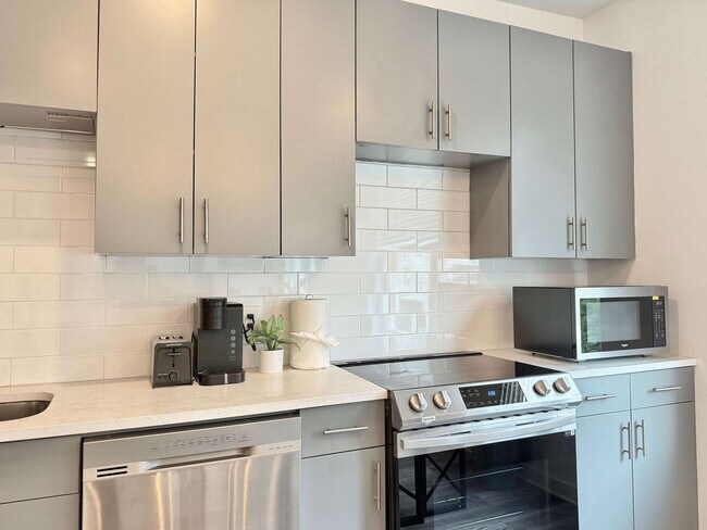 Photo - 542 Boulevard NE Unit ID1299400P