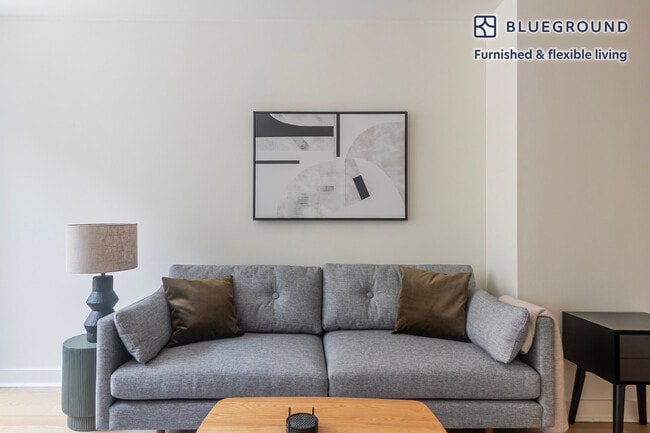 Photo - 450 W 17th St Unit FL7-ID2046