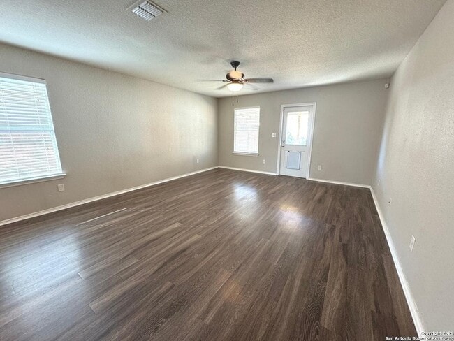 Photo - 7699 Paraiso Haven