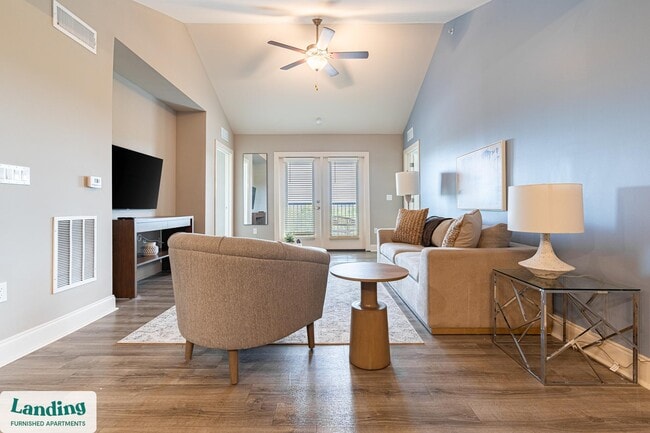 Photo - 305 Laredo Dr Unit 5-301