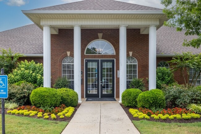 Photo - Highland Pointe