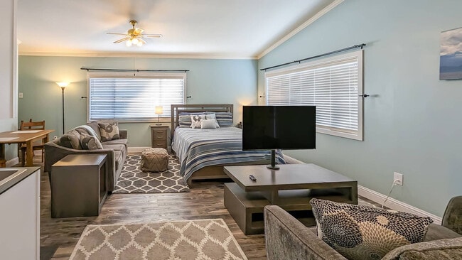 Photo - 918 S G St Unit SI ID1336268P